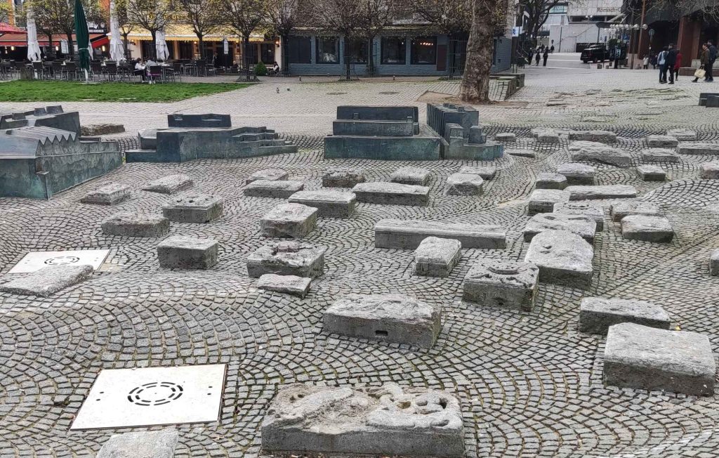Wasserspielplatz Paolozzi-Brunnen